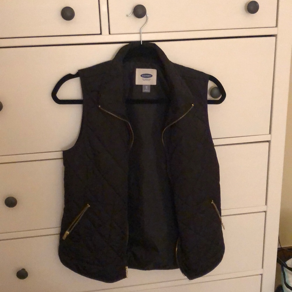 Old Navy Vest in Black w/ Gold Zippers XS